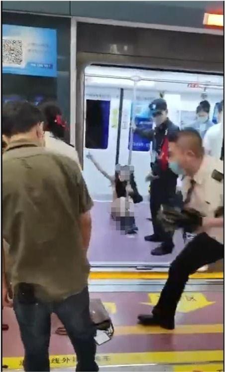 西安一中爆料事件视频播放,视频揭露惊人真相 第2张 西安一中爆料事件视频播放,视频揭露惊人真相 第2张